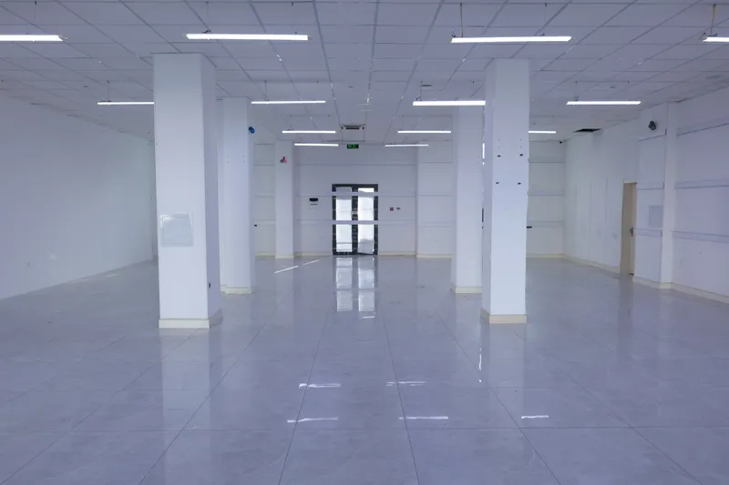 Аренда коммерческого помещения 200 м² 6 Аренда коммерческого помещения 200 м² 6