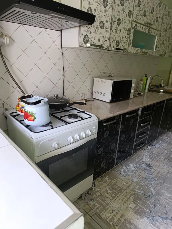 В Чиланзарском районе сдаётся квартира 2 В Чиланзарском районе сдаётся квартира 2