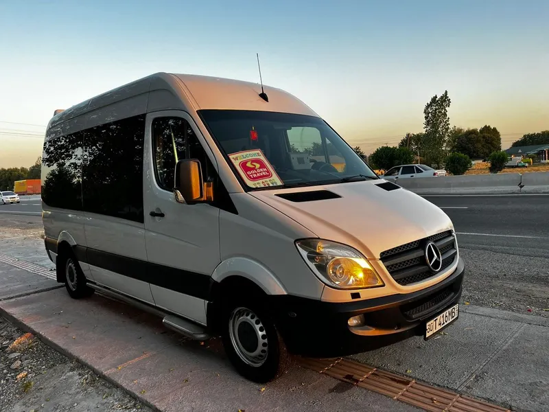 Mercedes Benz Sprinter 6 Mercedes Benz Sprinter 6