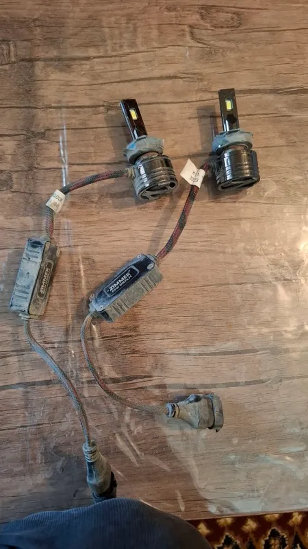 manitor kobaltga qo'yilgan Led katta fara tumanka — фото 1