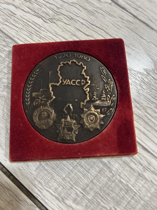 Продам значки ссср — фото 4