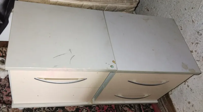 yumshoq mebellar sotiladi srochna narx kelishiladi 1