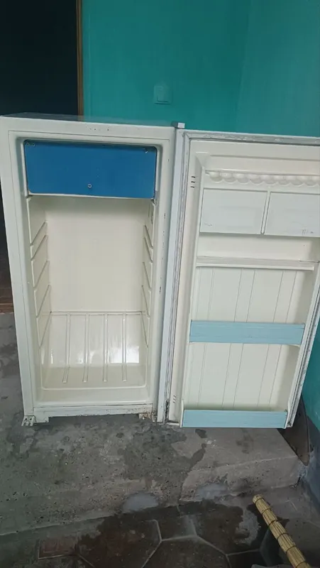 Холодильник и морозильник 2 Холодильник и морозильник 2