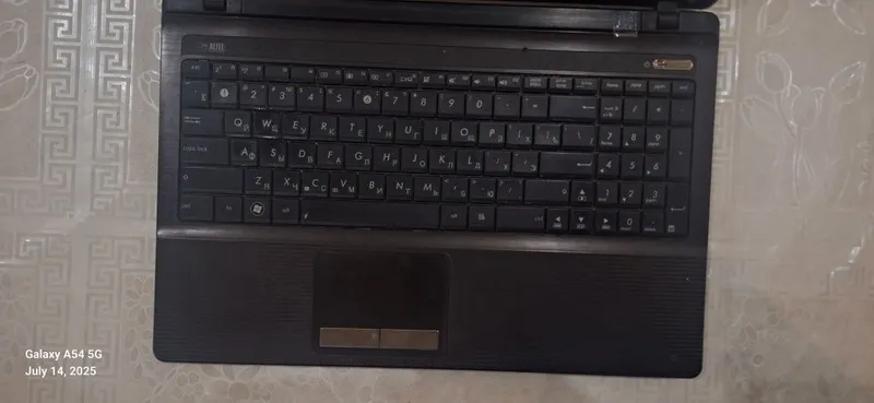 Noutbuk, ASUS AMD E-450, 500GB — фото 2