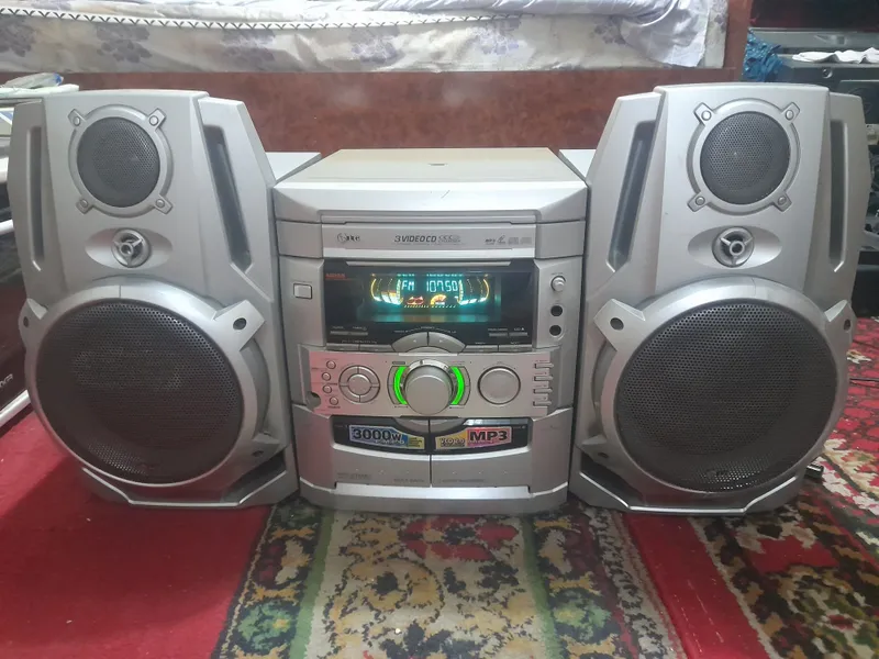 Muziqalnisentr sotiladi 1