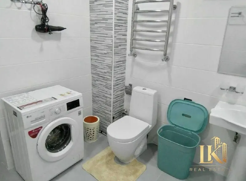 2 xonali kvartira sotiladi, 51 m², 2/4, Yakkasaroy tumani (Kosmonavtlar metro bekati) 8