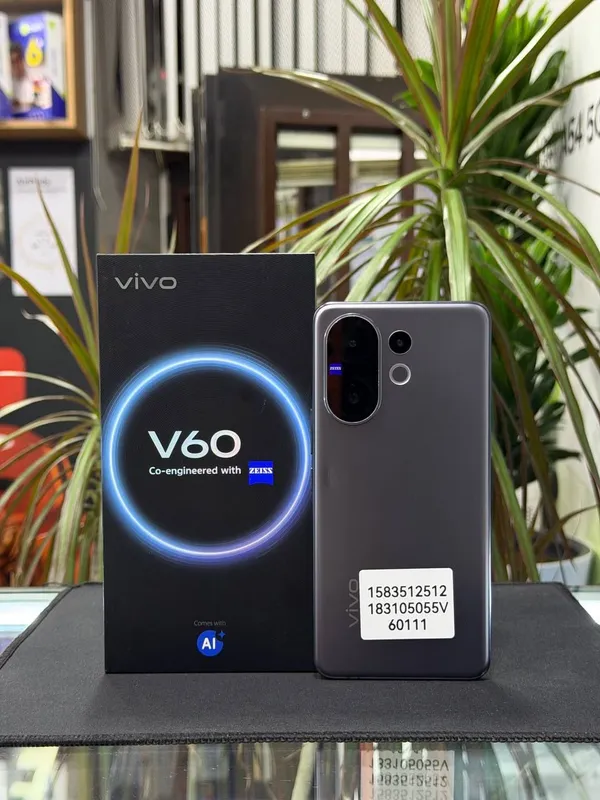 vivo v60 5