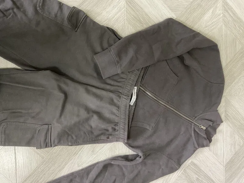 Спортивная двойка женская BERSHKA