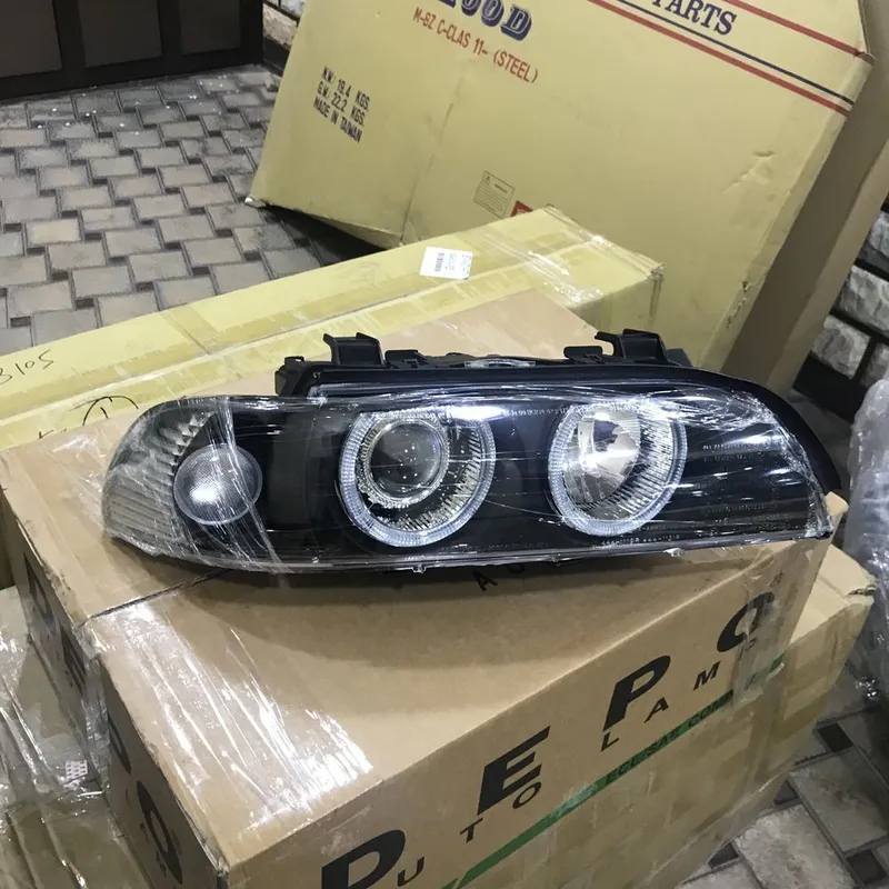 BMW E39 передная фара ангел глаз Депо 1