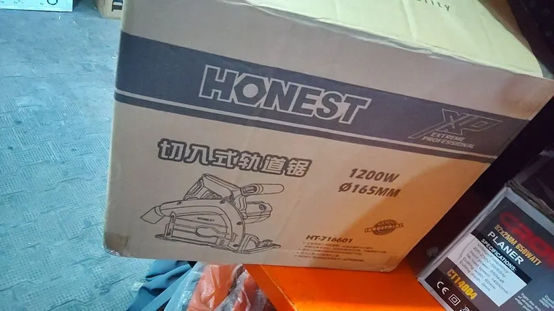Погружая пила HONEST 2