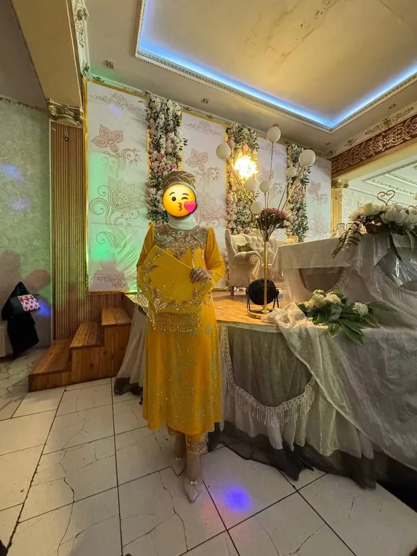 Украшенные платья 2 Украшенные платья 2