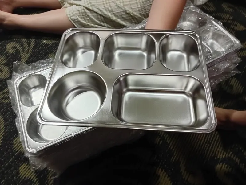 Продаются ланчбоксы. 1 Продаются ланчбоксы. 1