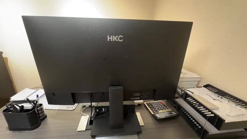 Монитор HKC 4k 3 Монитор HKC 4k 3