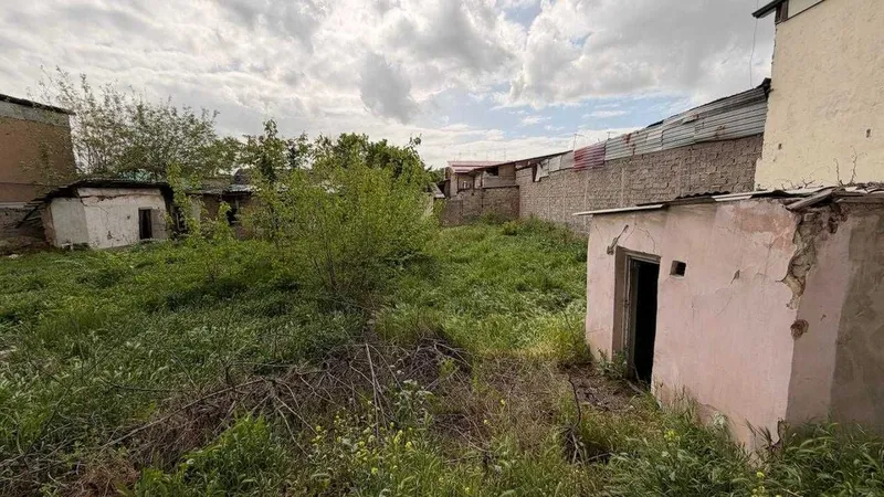 Продается участок 6 соток Полевая ул. Кумарык. фасад 25 метров. — фото 2