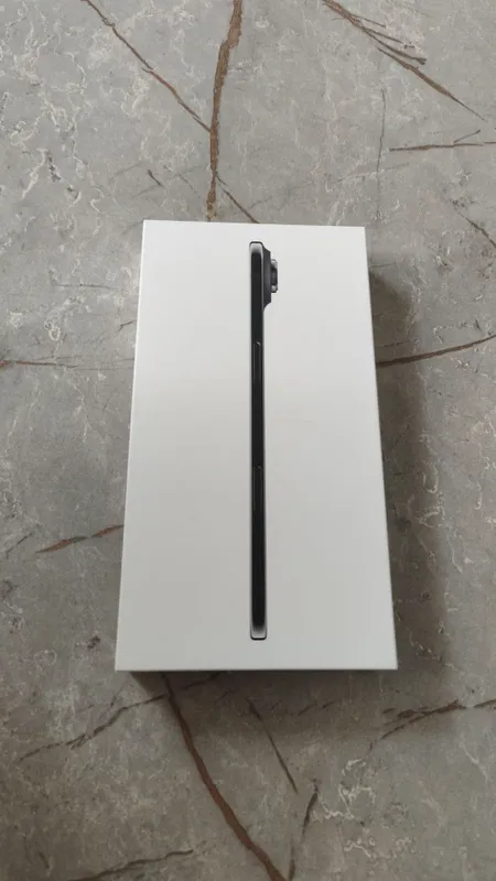 iphone 17 Sir 256 gb qora rang