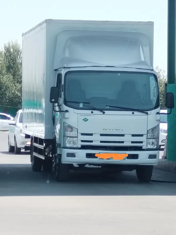 Юк ташиш хизмати