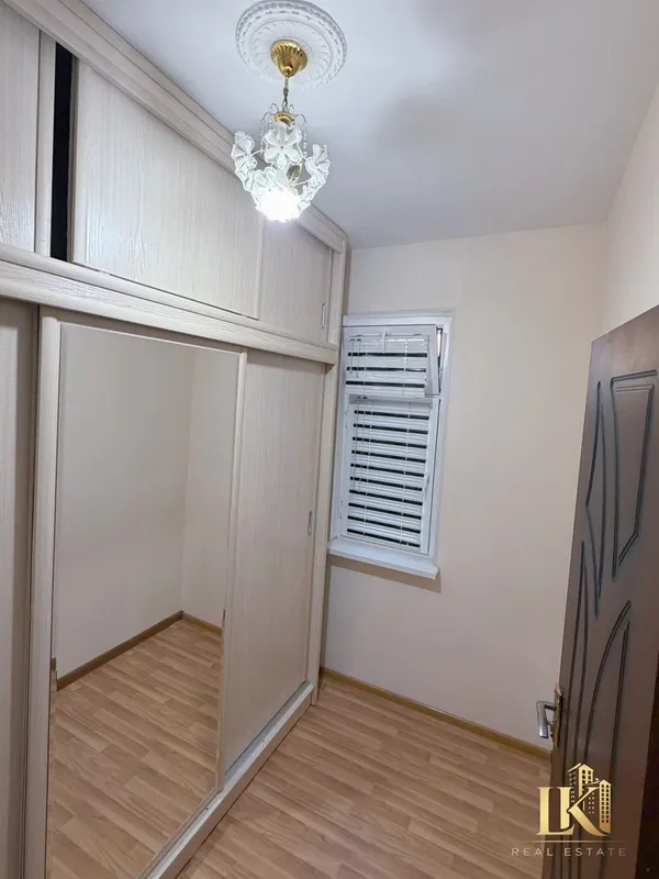 2-х комнатная квартира 3/4 в Авиасозлар-2, 78 м², с ремонтом, французская планировка — фото 9