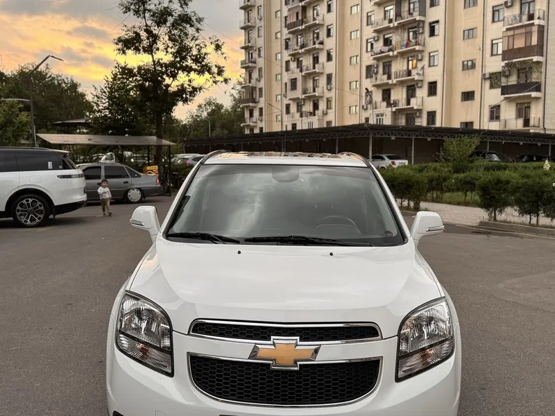 Chevrolet Orlando ltz avtomat 2017-18 Probeg 44000 — фото 3