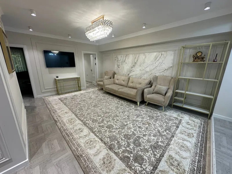 3-комнатная квартира 70 м² с рем. неоклассика, Ц-4 5 3-комнатная квартира 70 м² с рем. неоклассика, Ц-4 5