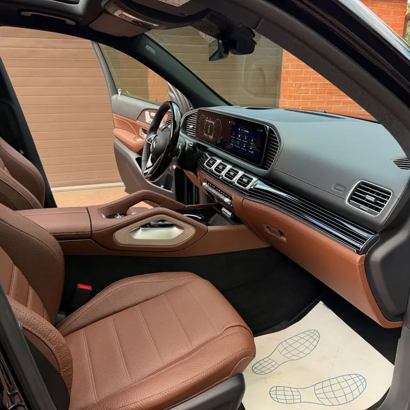 Новый Mercedes-Benz GLS 450 — фото 3