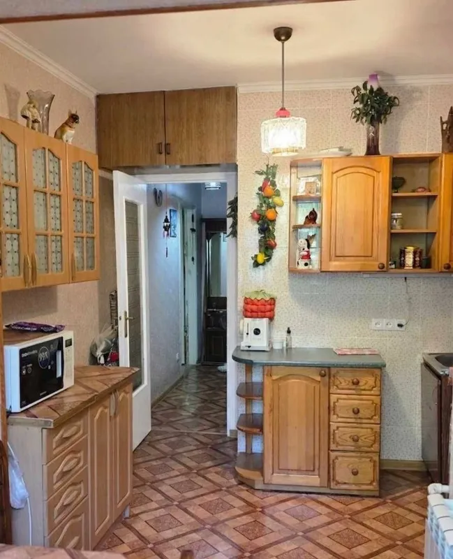 2 xonali kvartira sotiladi, 44 m², Yunusobod tumani 4