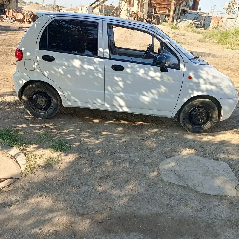 Matiz sotiladi yili 2012. Generalniy berilmaydi. 3