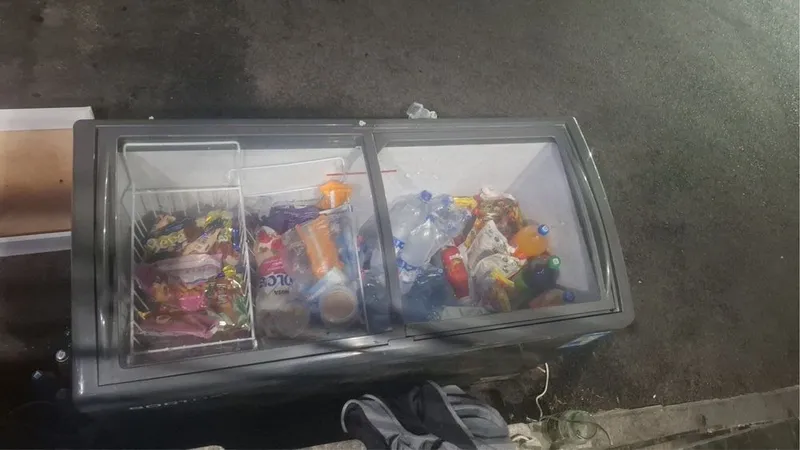 Muzlatgichlar Katta Va Kichik Sotilmoqda!!! 1