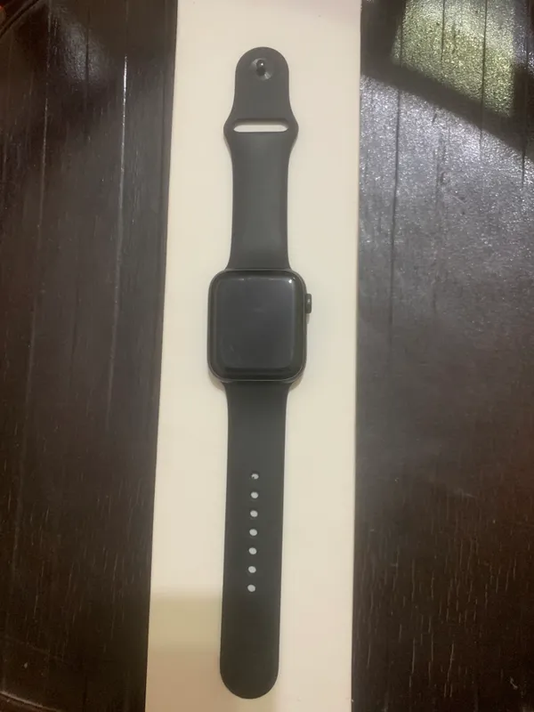 Apple Watch Series 5 44mm 1