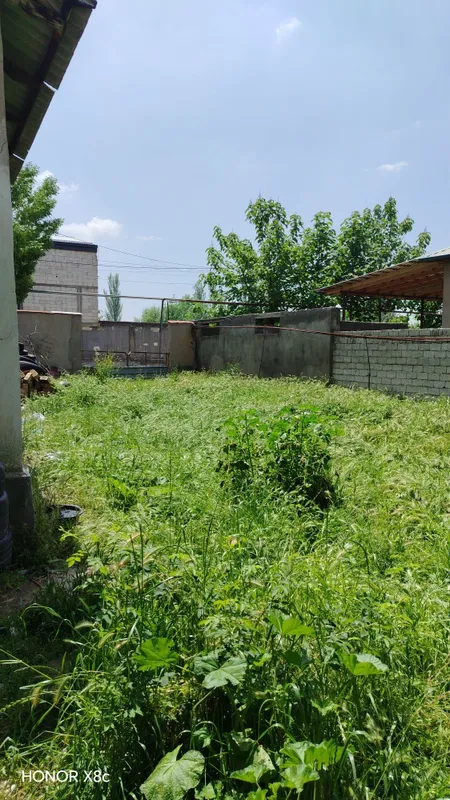 Продаётся дом во дворе в Ташкентской области, Юкори Чирчикском районе 3