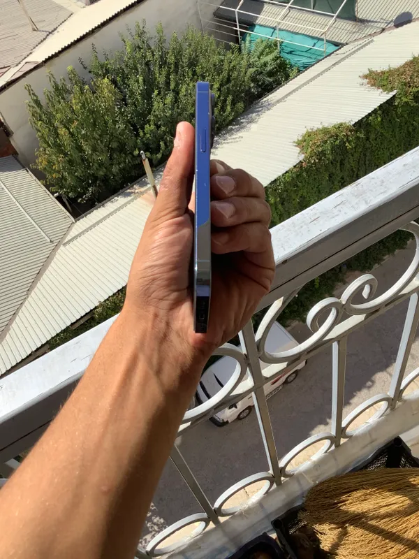 iPhone 13 Pro 3 iPhone 13 Pro 3