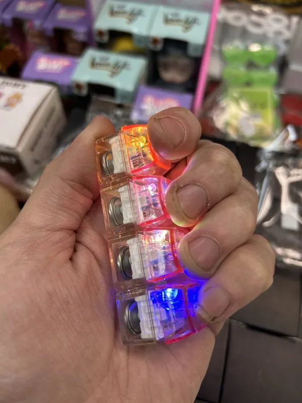 Антистресс-кликер с LED подсветкой, брелок антистресс, брелок — фото 3