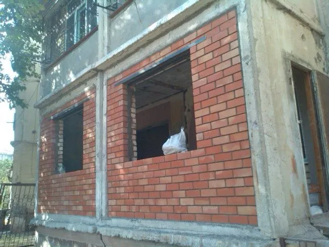 Кладка БАЛКОНА с армированием.Доставка стройматериалов.Оперативно.Саша — фото 1