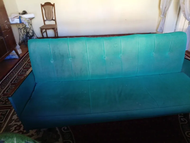 yaxshi holatdagi divan 2 yaxshi holatdagi divan 2