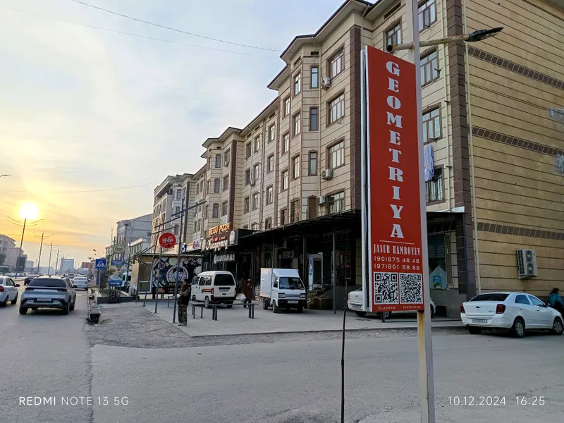 Ака-укалар диккатига Каршида 2 та ер участкаси — фото 1