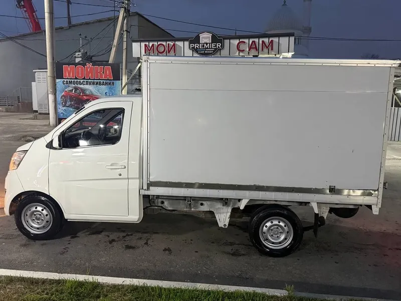CHANGAN Yuk Furgon