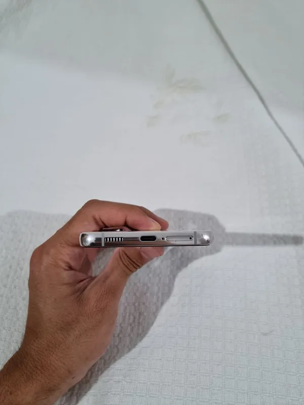 Samsung s22 Plus 5G 4 Samsung s22 Plus 5G 4