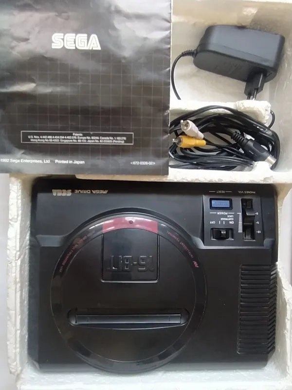 SEGA mega drive argenal 1992 yil yahshi saqlangan — фото 1