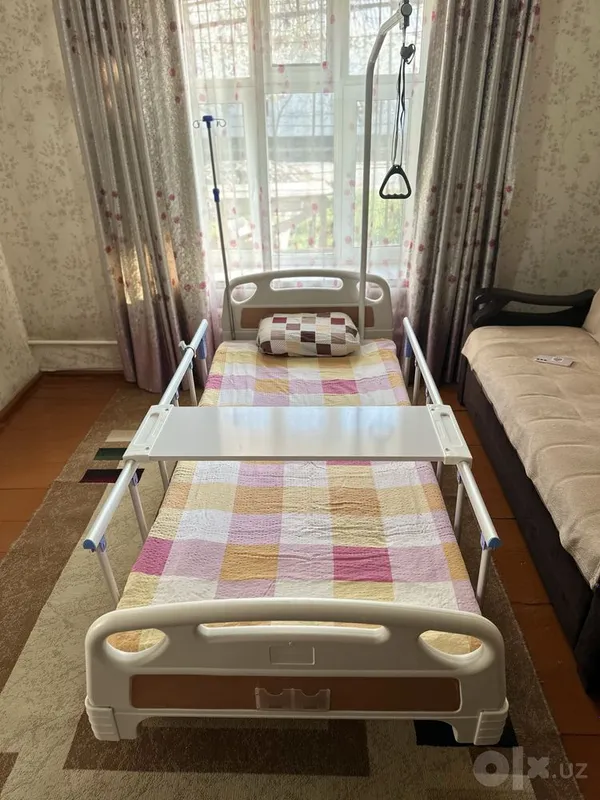 Медицинская кровать в аренду 1 Медицинская кровать в аренду 1