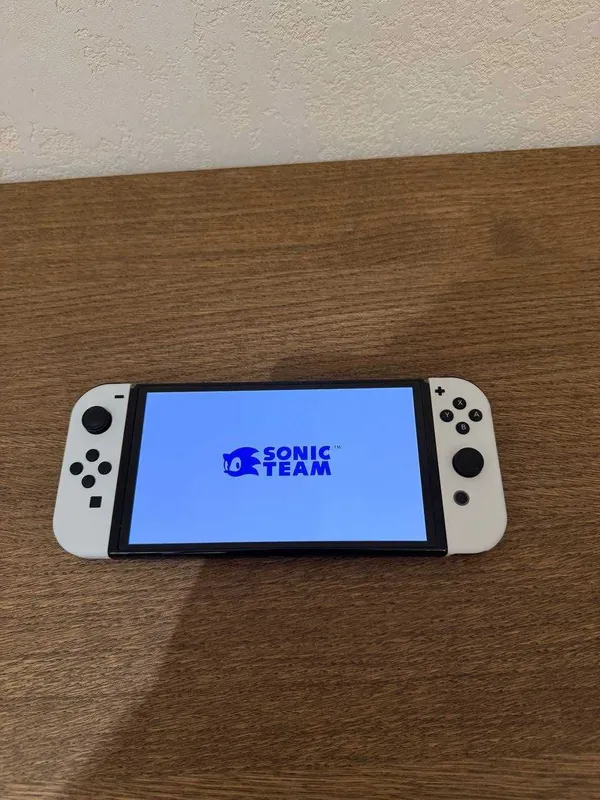 Продается Nintendo Switch OLED 64GB White. — фото 5