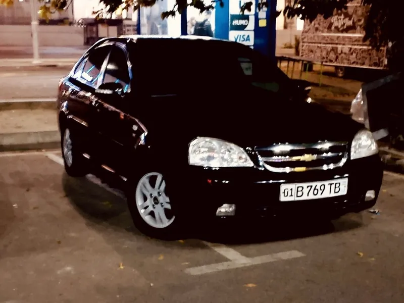 Chevrolet Lacetti 1.8. Holati yaxshi. Gaz va benzin. Mexanik uzatma. M 3