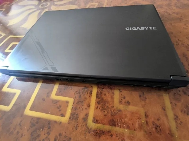 Gigabyte G6X 4060 - Ideal xolatda — фото 2
