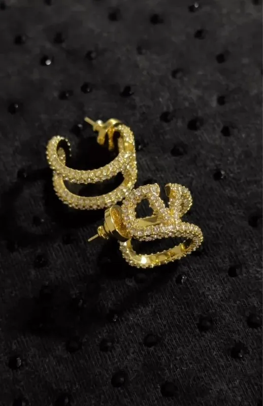 Серьги Valentino 1 Серьги Valentino 1