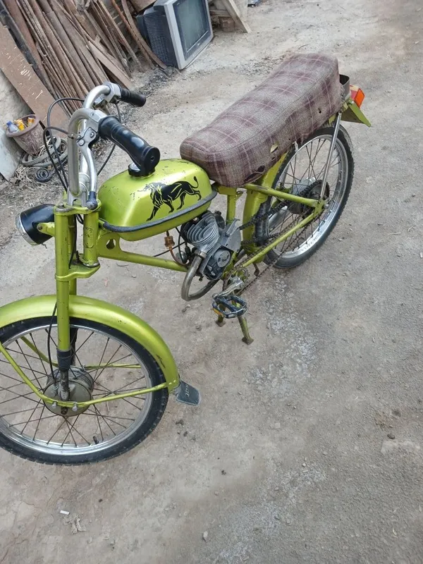 Moped riga sotiladi