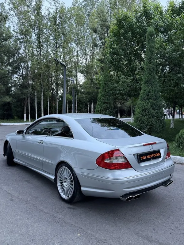 Mercedes Benz W209 CLK550 Coupe 2003 yil — фото 2