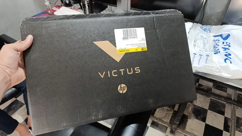 Noutbuk Victus Gaming I5 13400 RTX 3050 6GB — фото 2