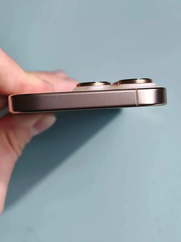 iPhone 3 iPhone 3