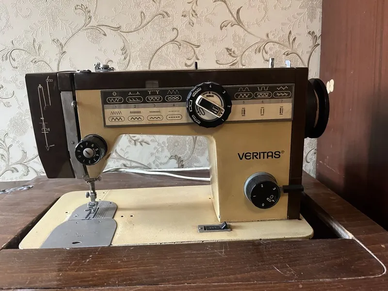 Продается Швейная машина Veritas 2 Продается Швейная машина Veritas 2