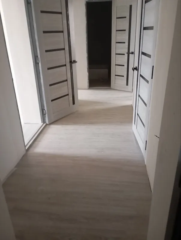 Квартира 3 хонали 1 чи этаж 5 этажли