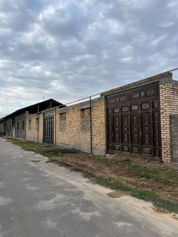 Срочно продаётся участок 8 соток с коробкой дома (11 комнат)в ЯНГИЮЛЕ. — фото 3