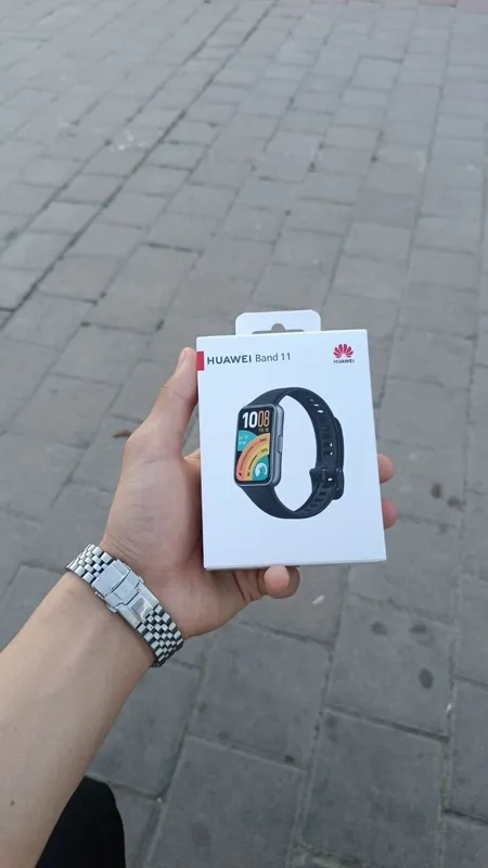 Huawei band 11 Buxoro ga biror ta magazinga yoq
